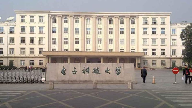 电子元器件正品与仿冒：如何辨别真伪**