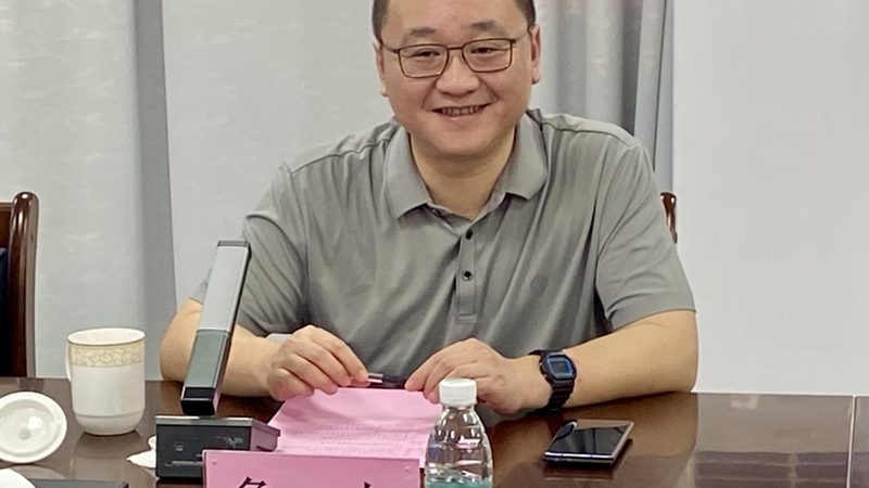 芯片型号揭秘：如何识别原装正品